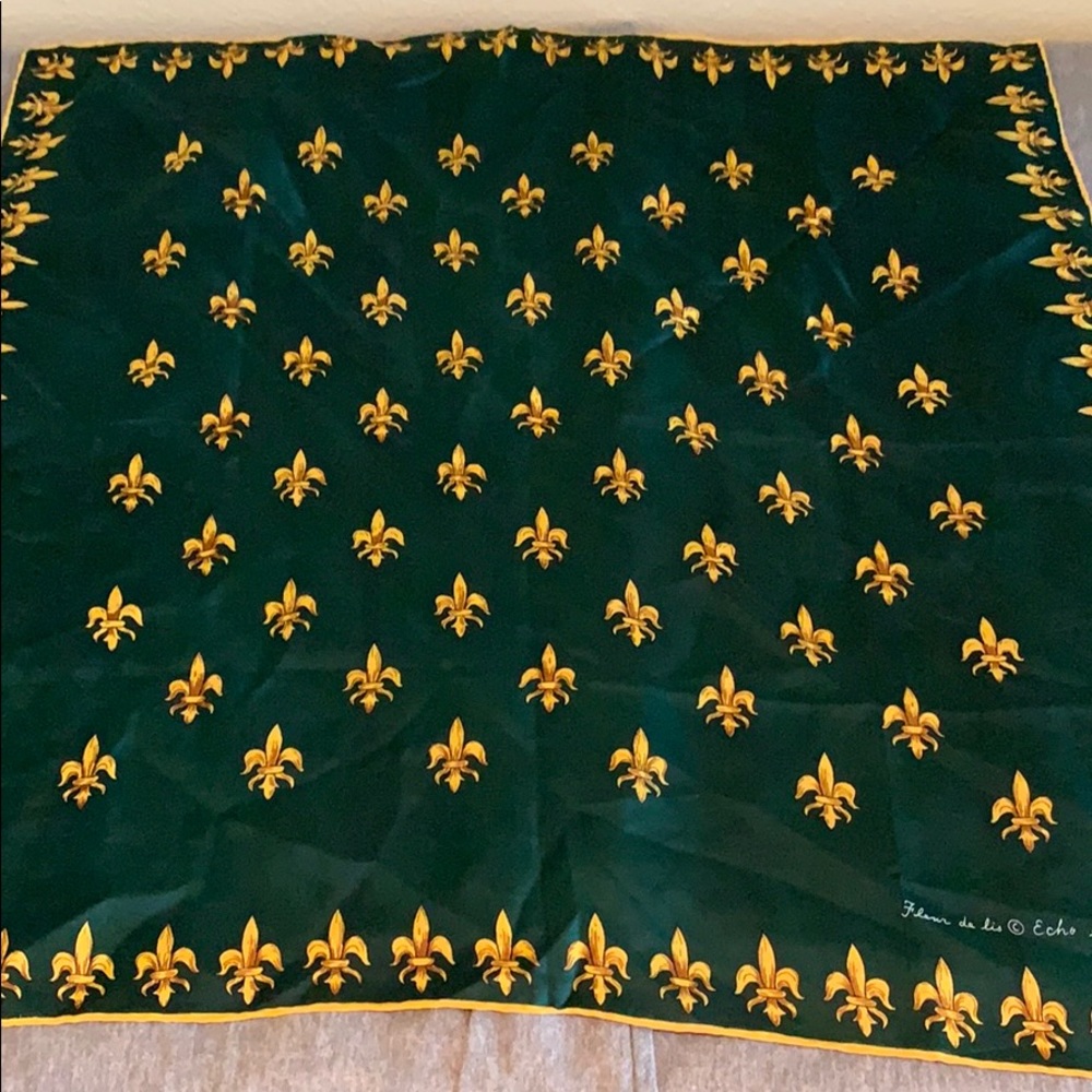 Vintage Echo scarf